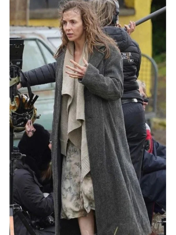 28 Years Later 2025 Jodie Comer Grey Coat