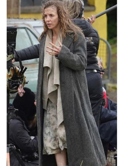 28 Years Later 2025 Jodie Comer Grey Coat